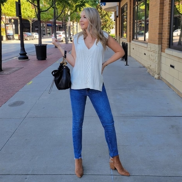 Chunky Sweater Vest Off- White Ivory - Picture 1 of 6